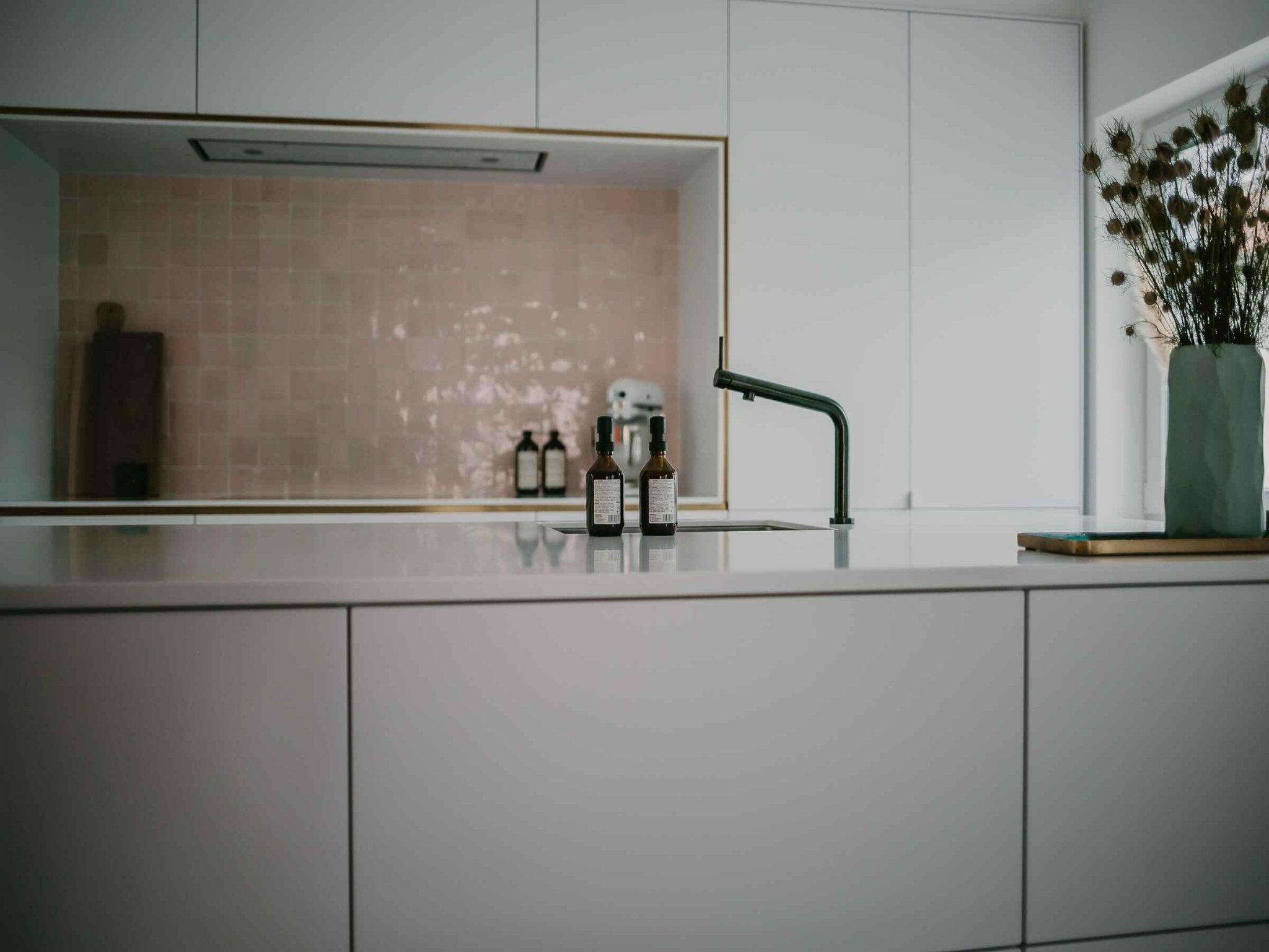Abwasch mit Stil: Nachhaltige Küchengestaltung für eine ästhetische Umweltfreundlichkeit - nordesign GmbH