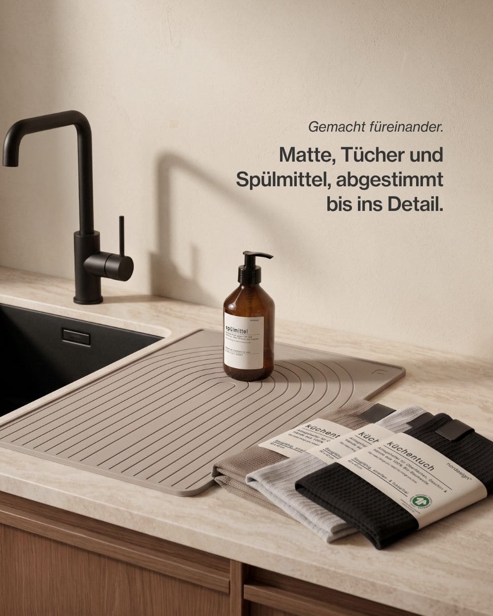 Spülbecken-Set – Abtropfmatte, Küchentücher & Spülmittel