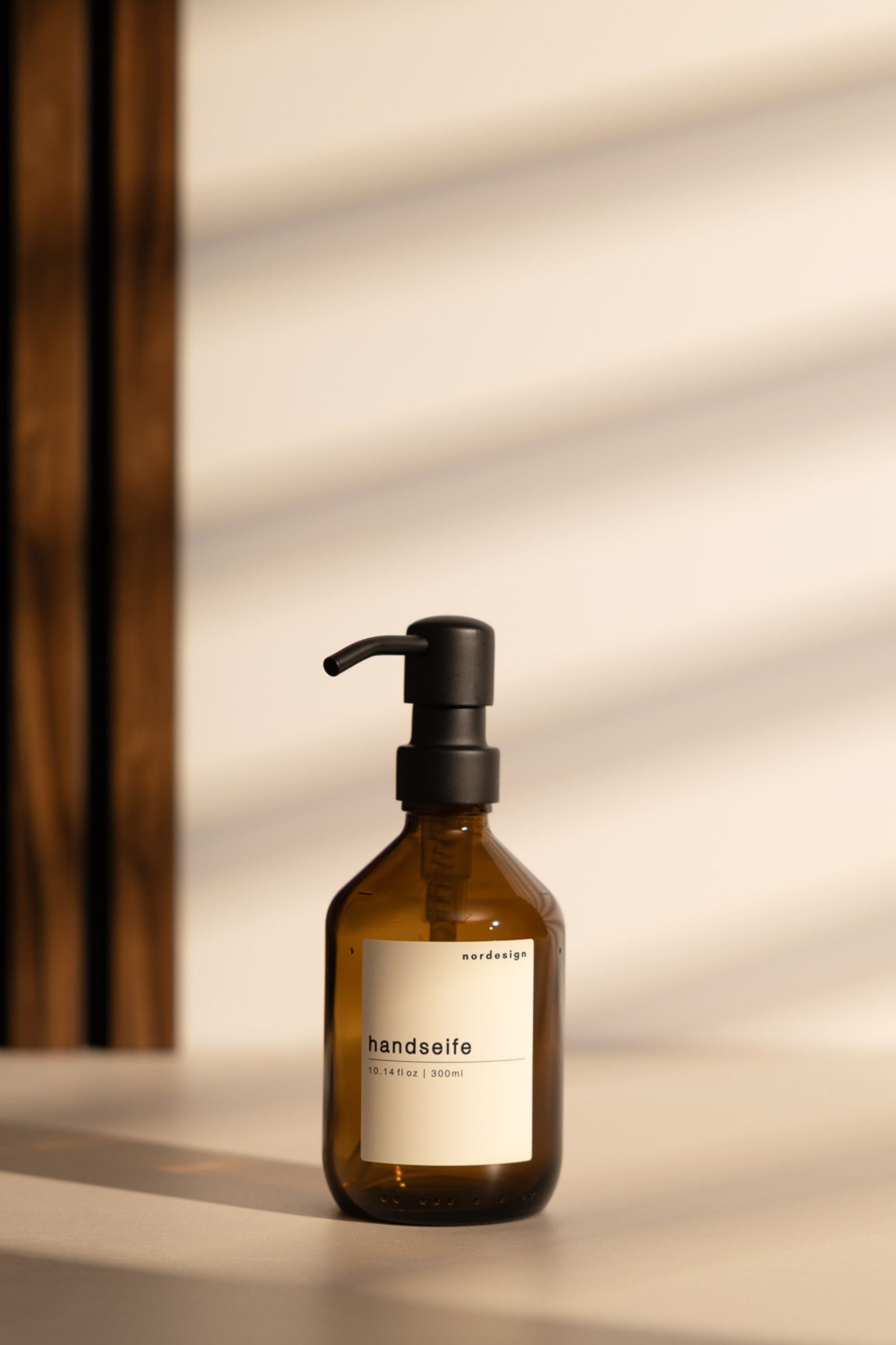 Seifenspender mit Etikett-Auswahl