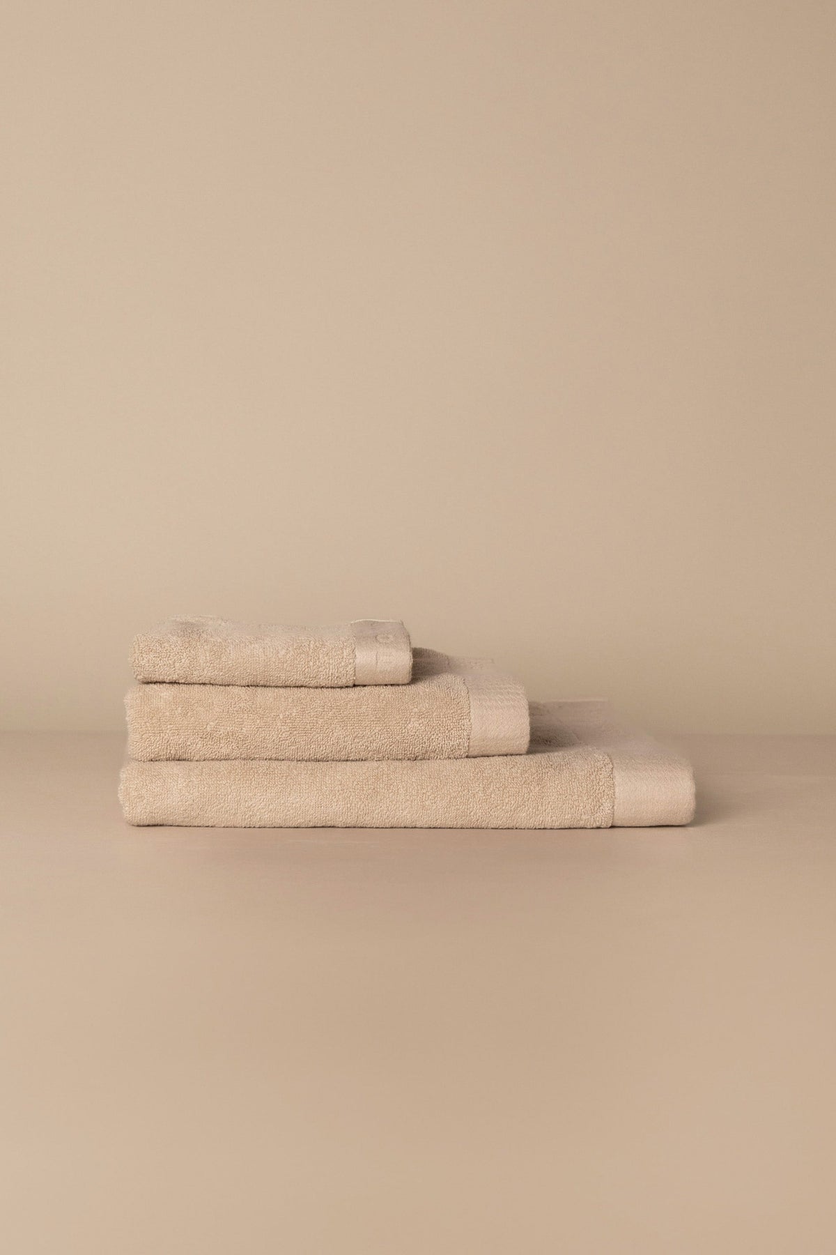 nordesign Handtuch dunkelgrau: Bio-Baumwolle, weich & saugstark